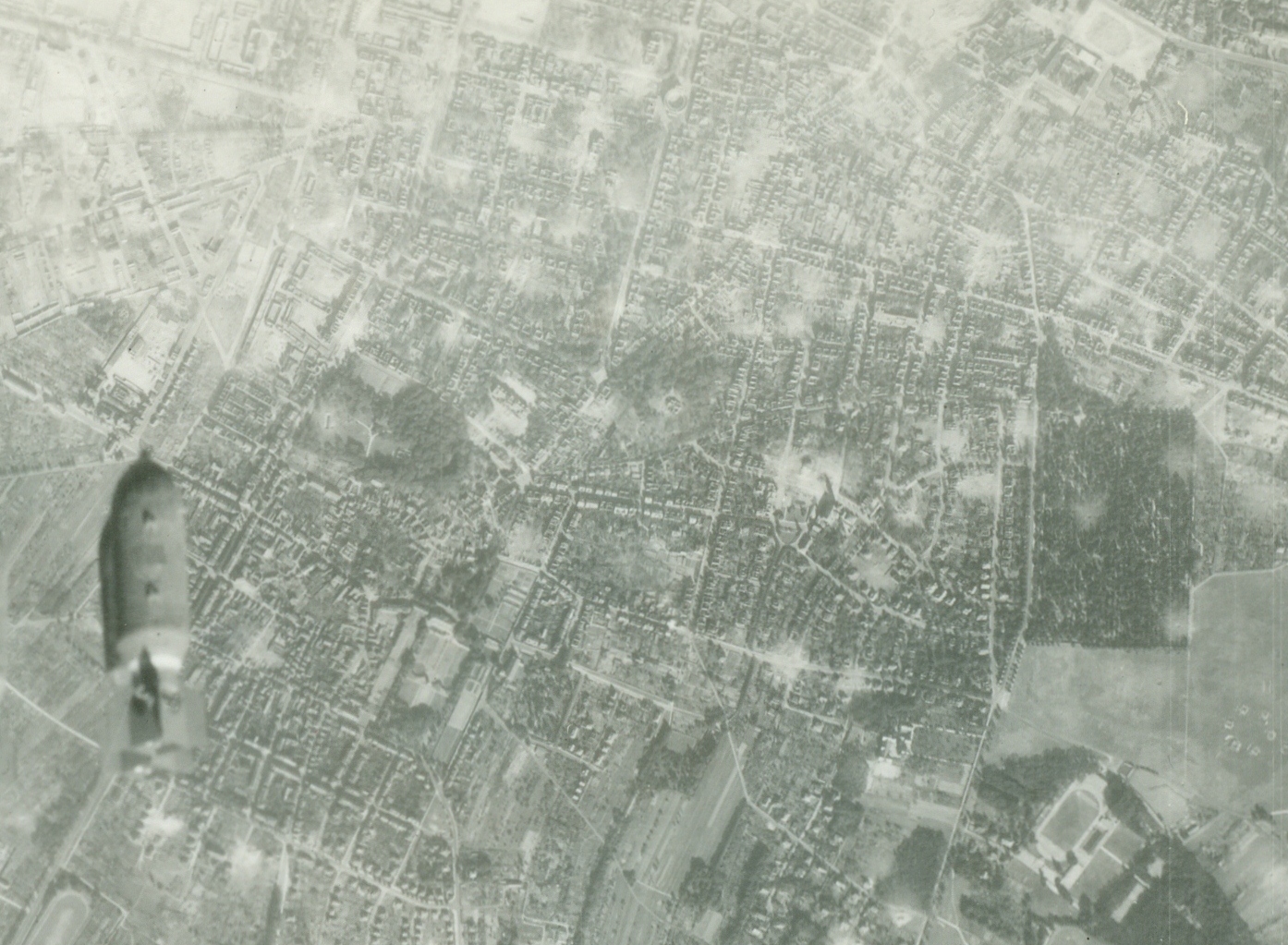 19440913 Bombing (4)